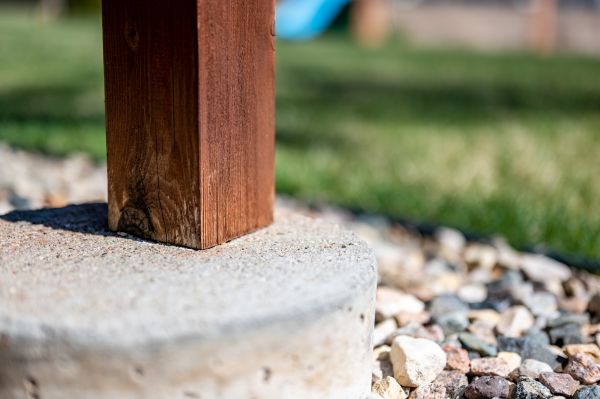 Cost of Deck Footing Replacement in Salinas