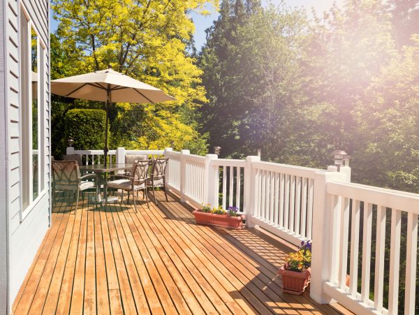 Cost of Cedar Deck Installation in Salinas