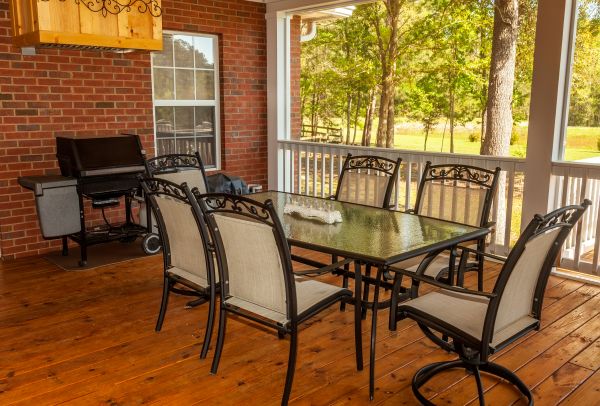 Cost of Residential Deck Installation in Salinas