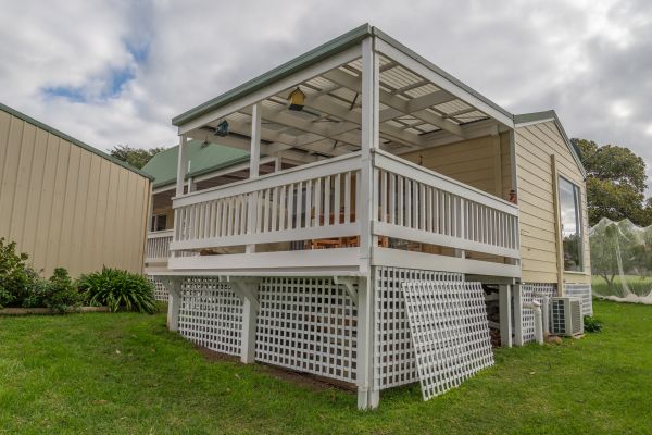 Cost of Deck Lattice Repair in Salinas
